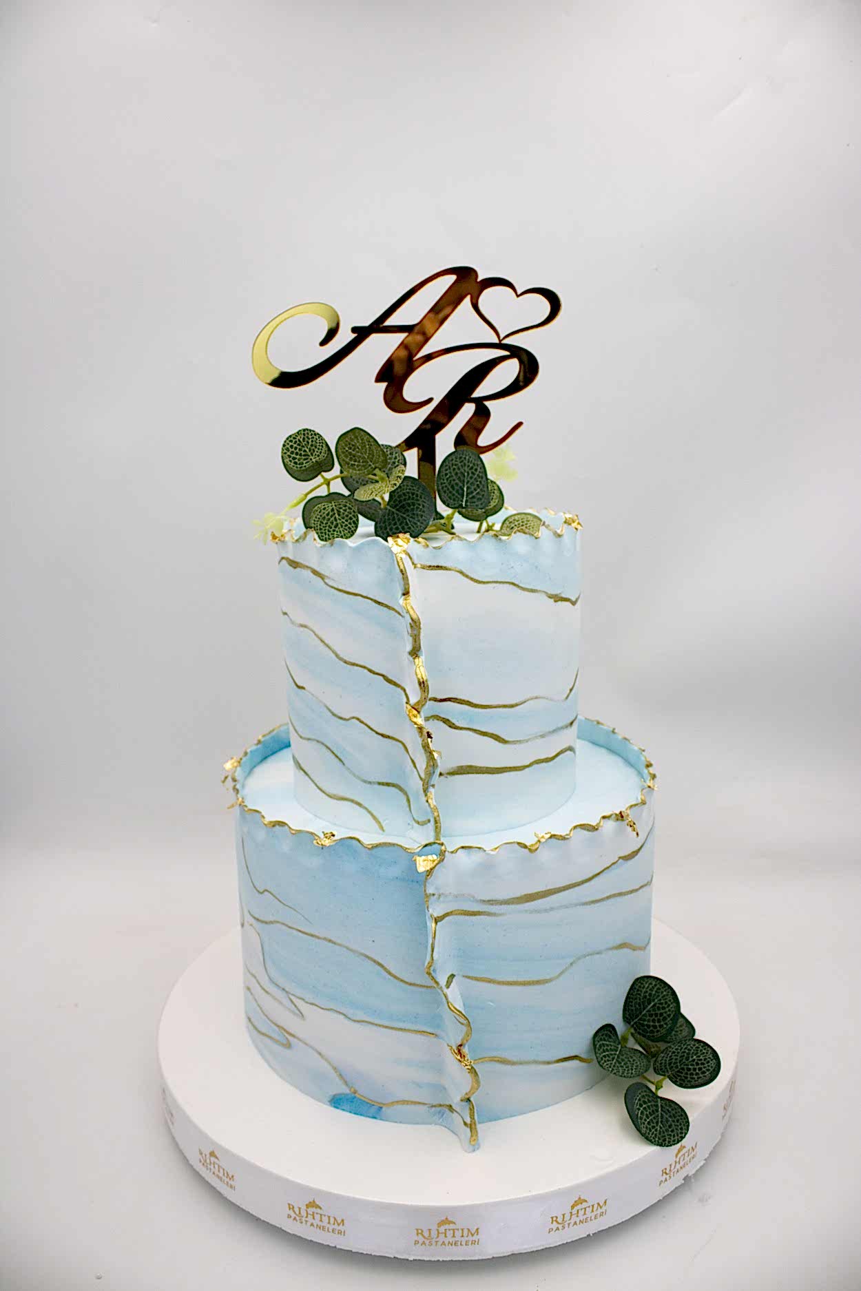 Mavi&Altın Nişan Pastası