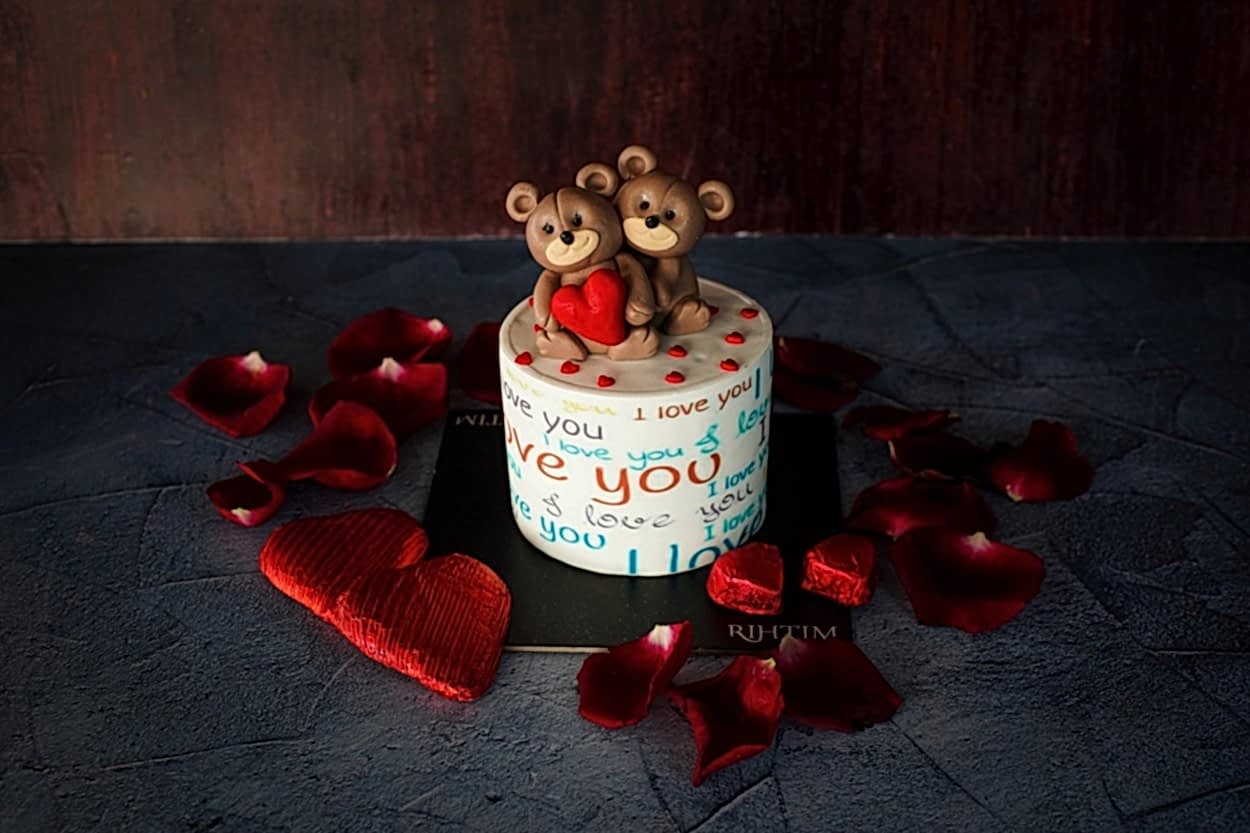 ''Mutlu Aşıklar'' Pasta