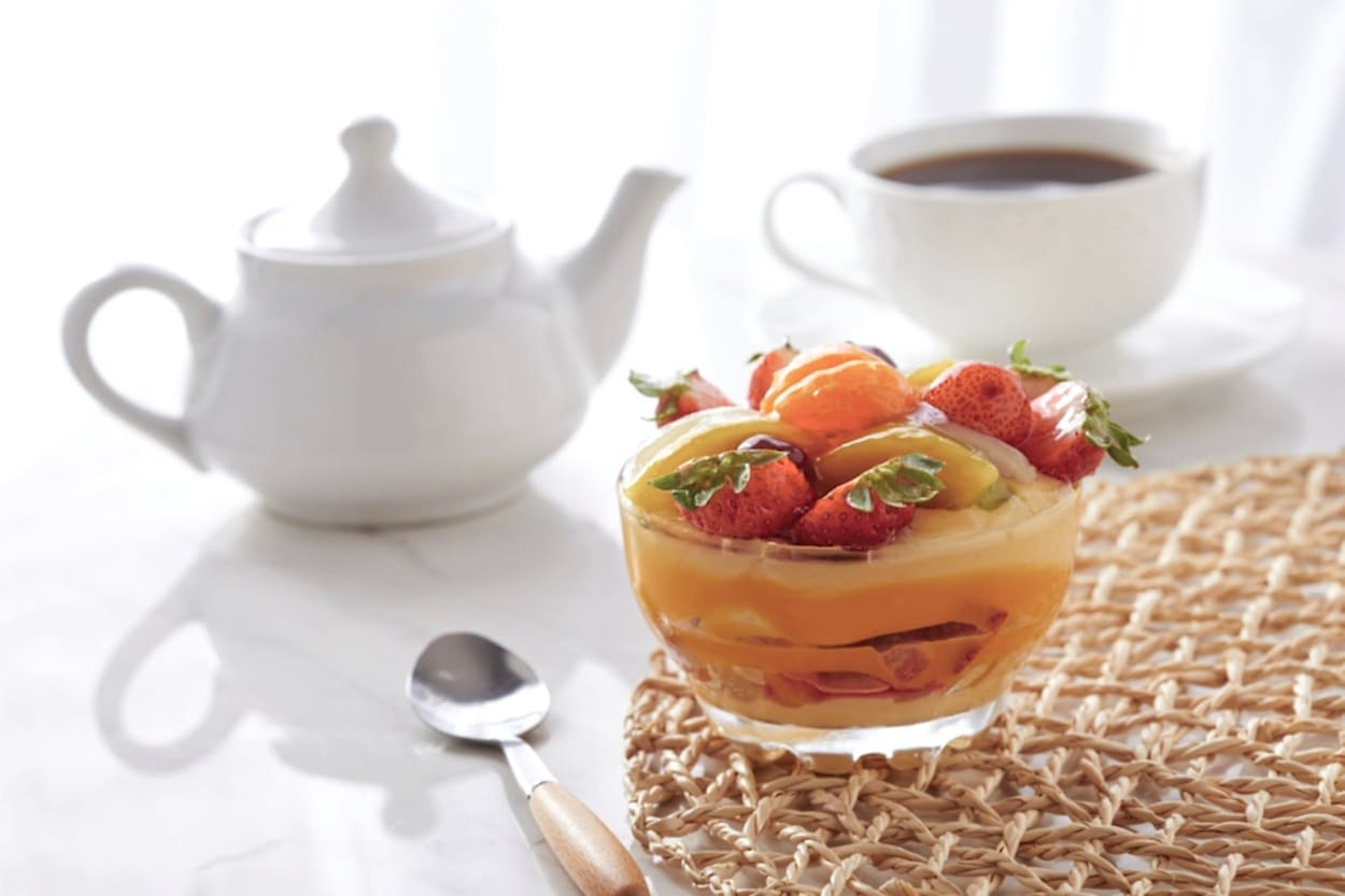 Karışık Meyveli Kaşık Pasta